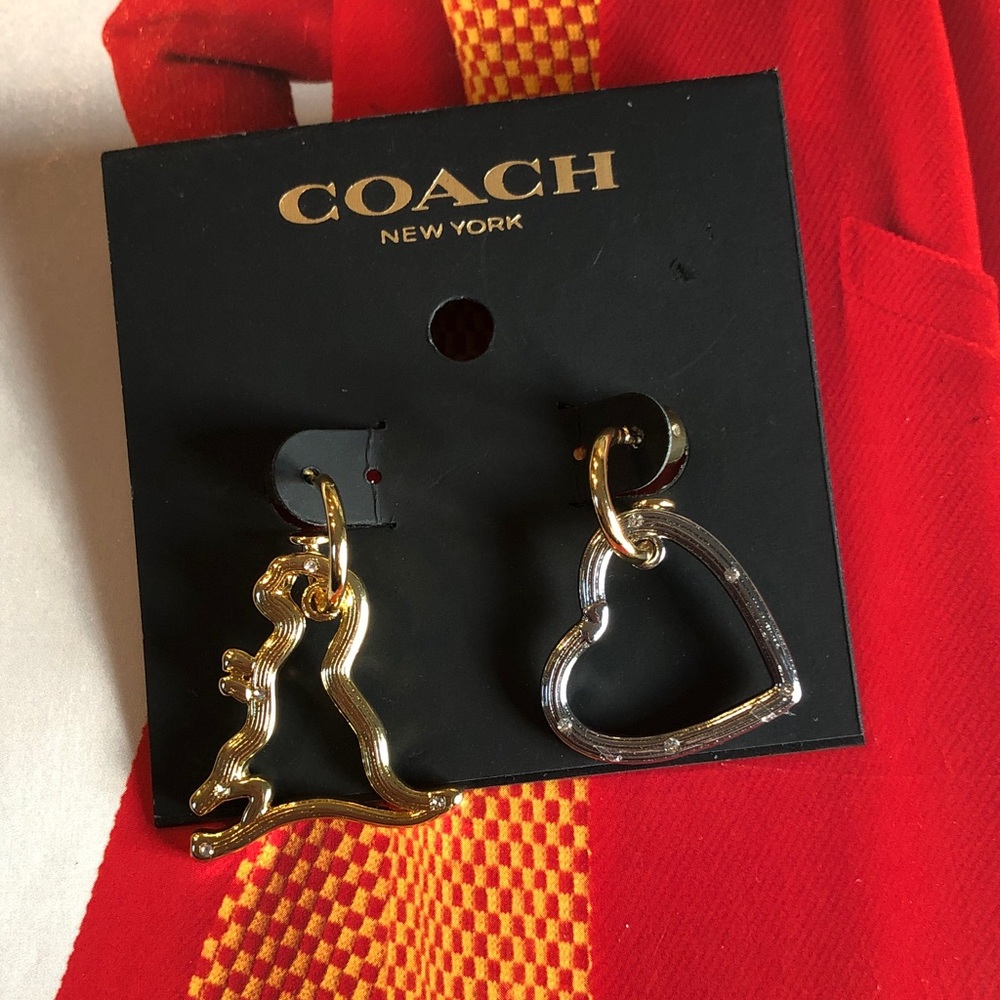 Authentic New Coach Gold-Tone Heart & Dino Silhouette Drop Earrings/crystals. - Picture 6 of 10